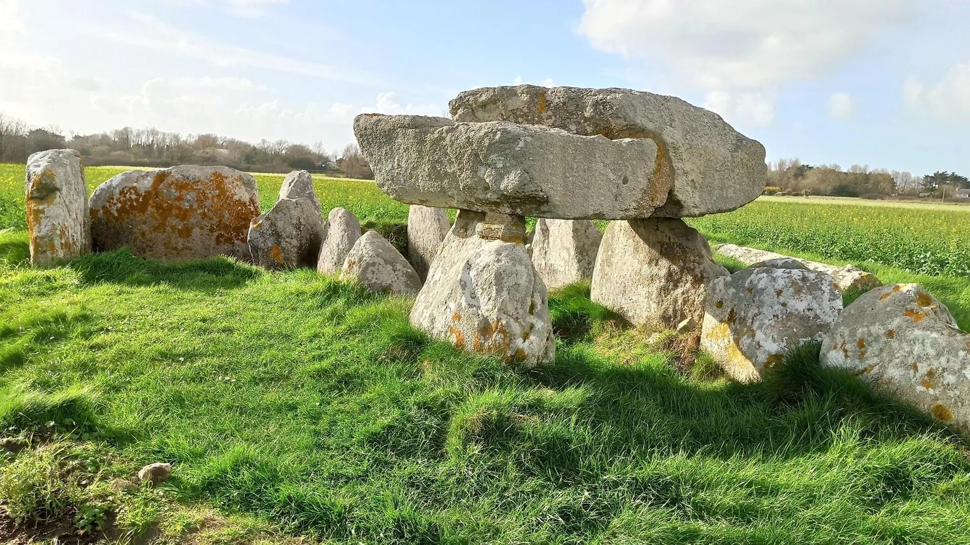 Charmante Longere Bigoudene Penmarcʼh Casa de Férias